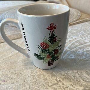 Starbucks Christmas Tree Pine Cone Holiday Mug Cup Coffee Tea Tumbler 2011 16 oz